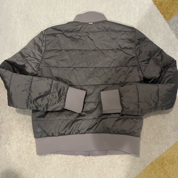 Lululemon nonstop bomber Reversible grey jacket size 6 gray zip up coat medium - Picture 6 of 12
